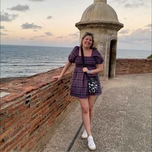 Meet your Posher, Emma
